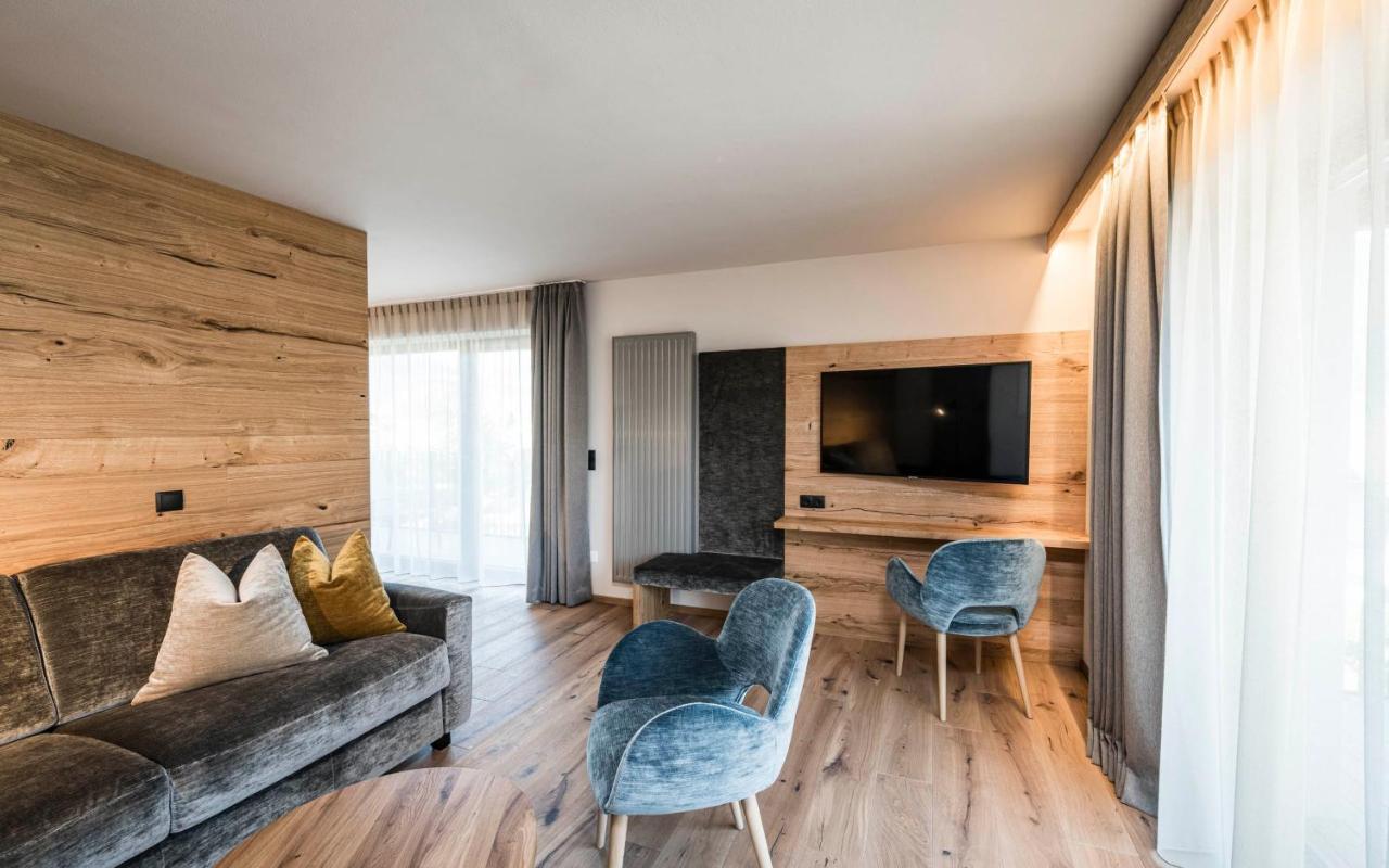 Hotel Olympia Bruneck Exteriör bild