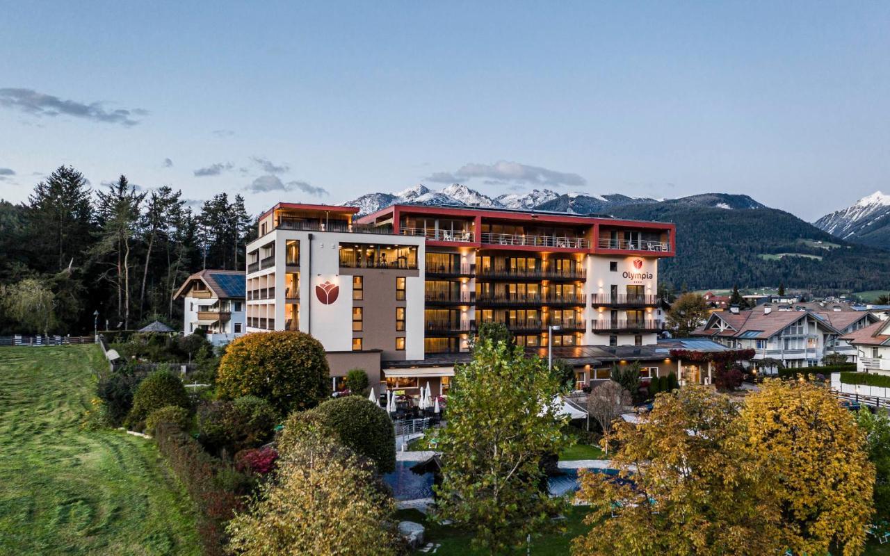 Hotel Olympia Bruneck Exteriör bild